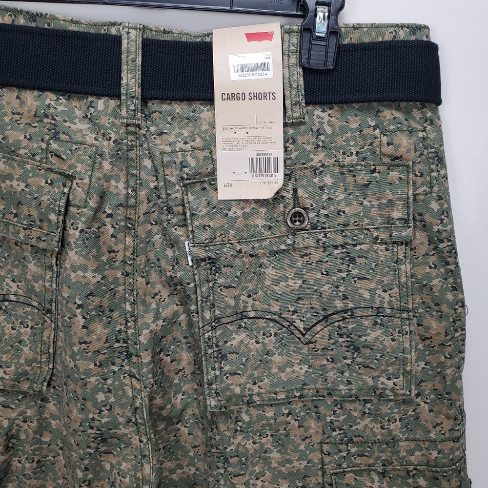 LEVIS Cargo Shorts sz 34 - Picture 3 of 9